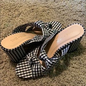 Checker patterned summer heels